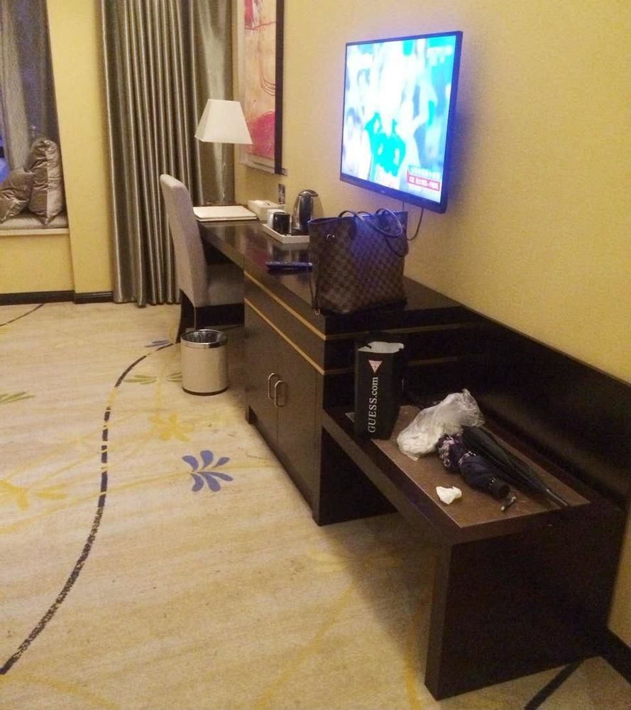 Yj Intl. Hotel Ta-mien-chen Buitenkant foto