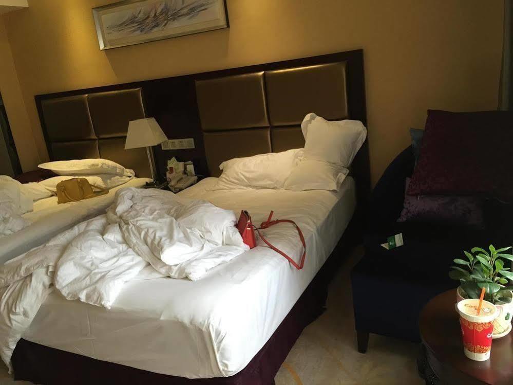 Yj Intl. Hotel Ta-mien-chen Buitenkant foto